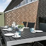 C11726-hemmet-vester-faelled-120-e1 * Hemmet