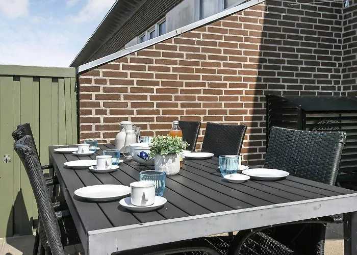 C11726-hemmet-vester-faelled-120-e1 * Hemmet